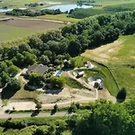 Domaine Quiescis 营地 *